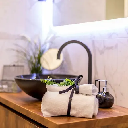 Monvi Luxury Near Bacvice And Old Town 스플리트