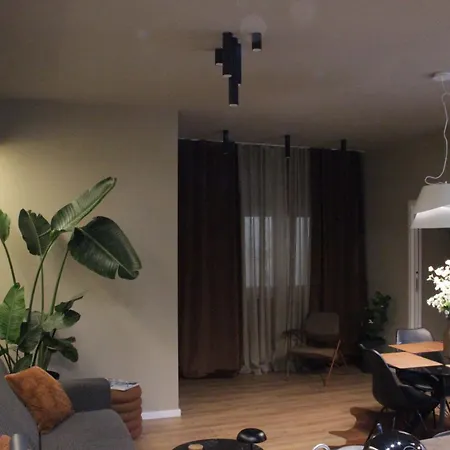 Monvi Luxury Near Bacvice And Old Town Apartment Split